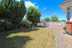 Front Of Property- click for photo gallery